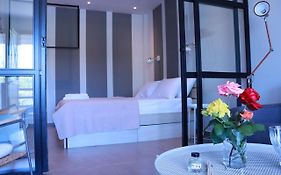 Siviri Suites