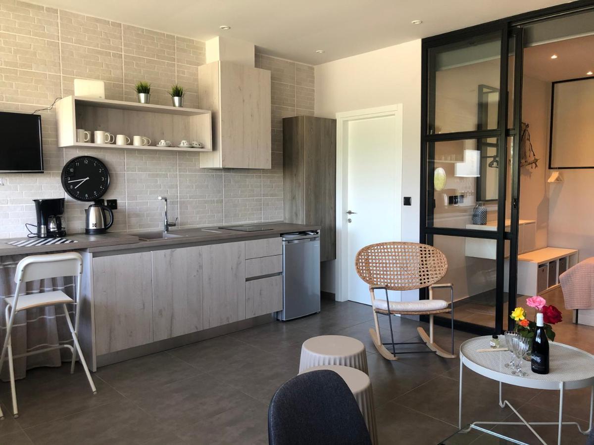 Siviri Suites Екстериор снимка