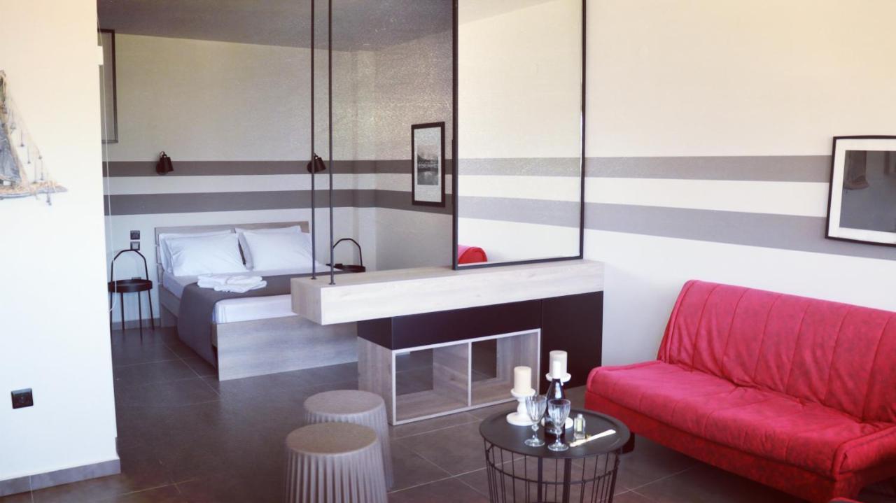 Siviri Suites Екстериор снимка